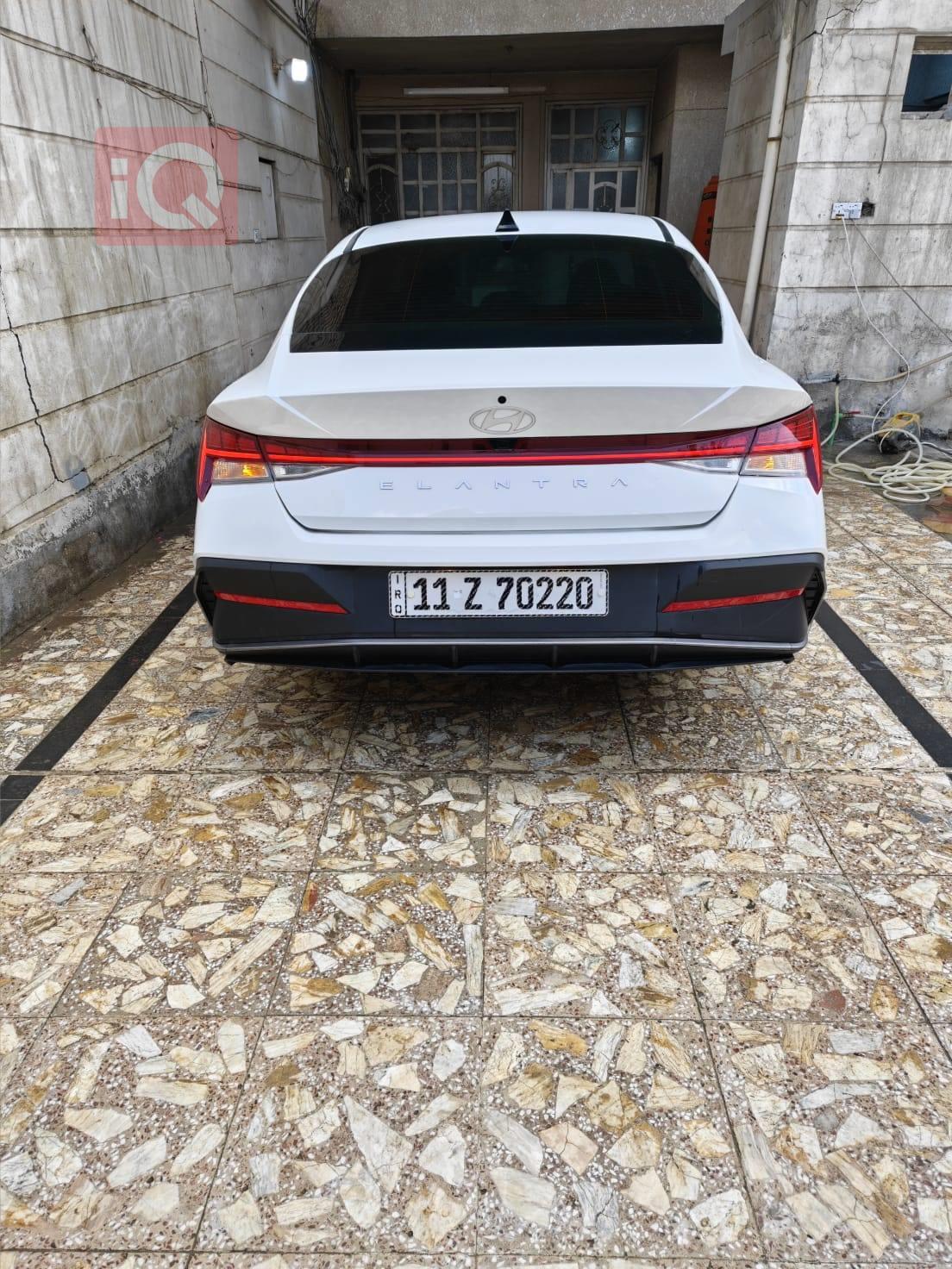 هيونداي النترا